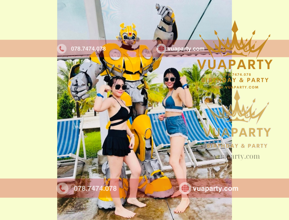 Dịch vụ cho thuê Robot khổng lồ Bumblebee màu vàng tại tp.HCM