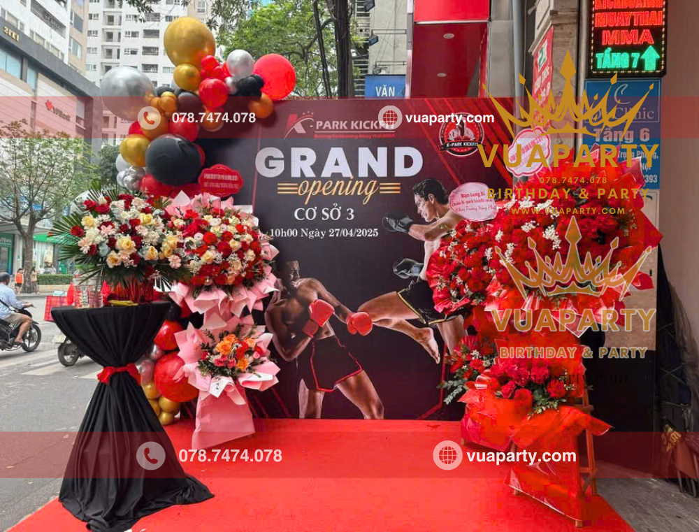 Mẫu trang trí khai trương phòng GYM Quận 4 do Vua Party trang trí