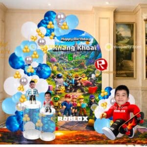 Trang trí sinh nhật bé trai Khang Khoai chủ đề Roblox