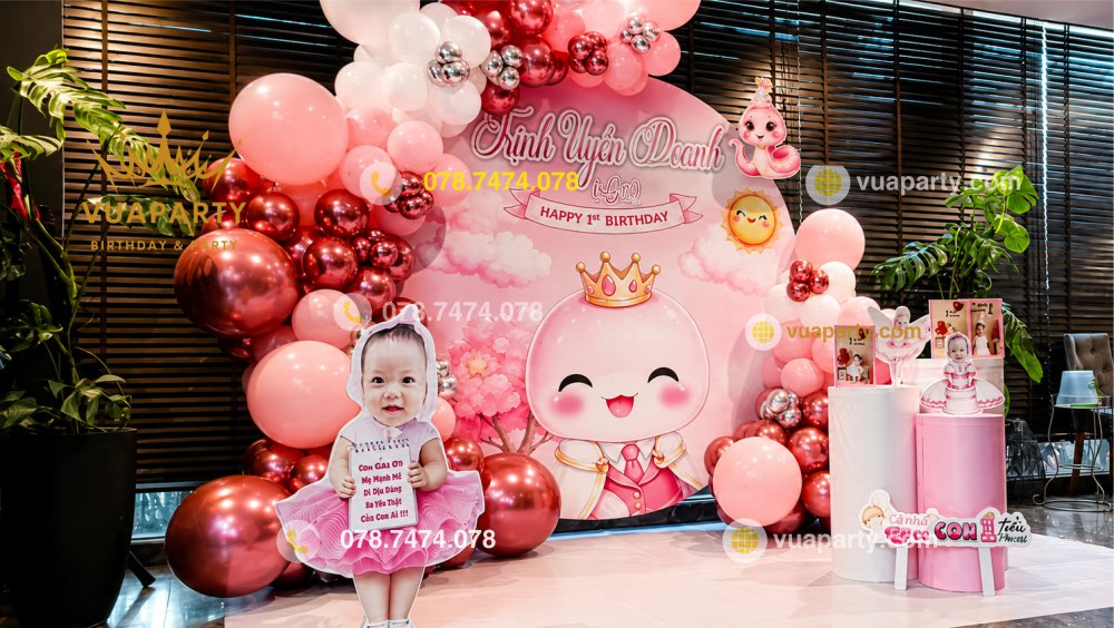 Mẫu trang trí thôi nôi bé gái tone hồng chorme